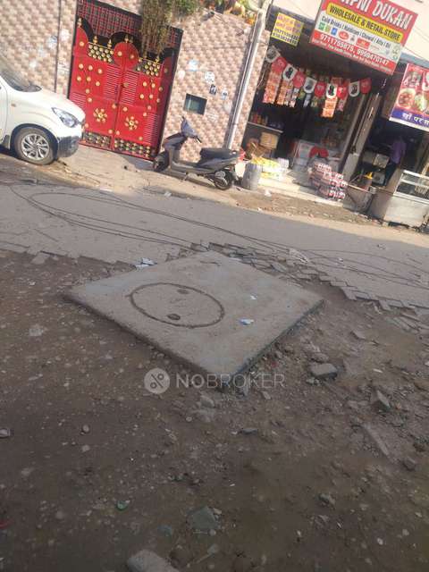 1 RK House for Rent  In Sector 9