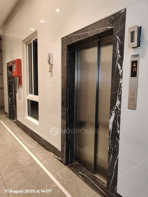 2 BHK Flat In Prima Upper East 97 For Sale  In Malad East