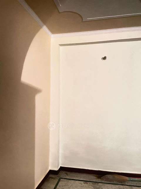 2 BHK Flat In Apartment For Sale  In Govindpuram