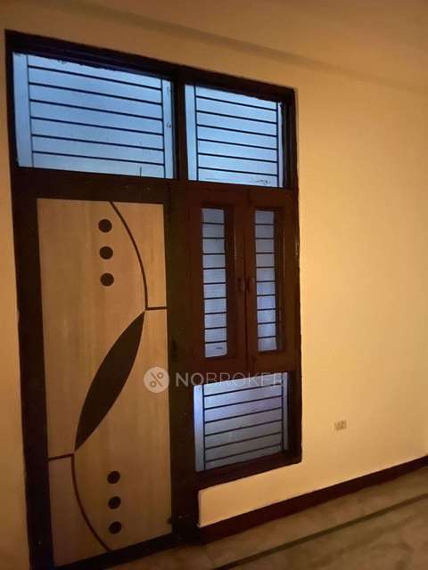 2 BHK Flat In Apartment For Sale  In Govindpuram