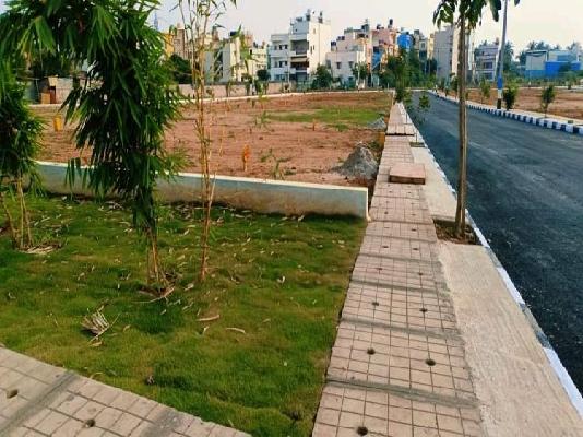 Plot For Sale  In Oraiyan Mahashree Residency  In D Group Employees Layout