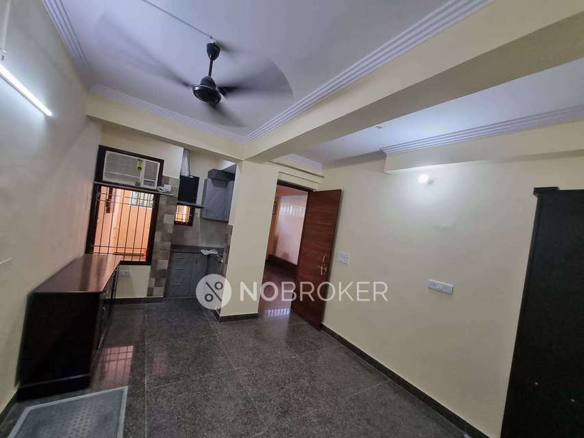 4+ BHK Flat For Sale  In Palam Vihar