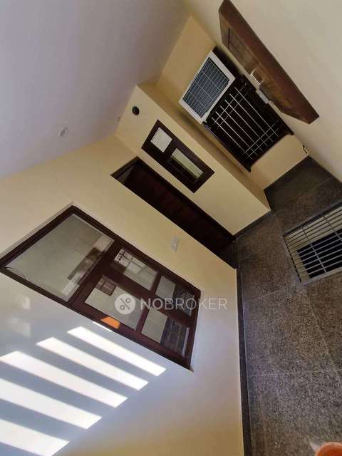 4+ BHK Flat For Sale  In Palam Vihar