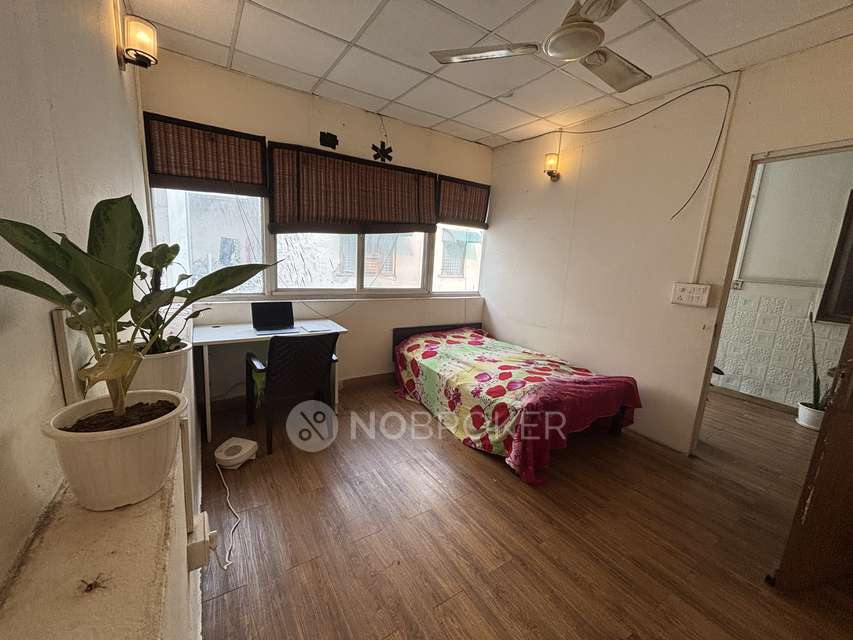 1 RK House for Rent  In Sector 23