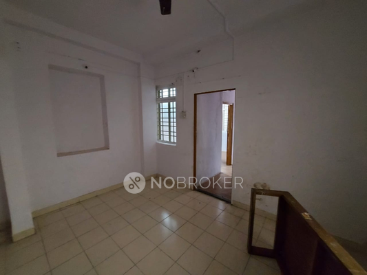 1 BHK Flat In Pasayadan Apartment Building No 13 for Rent  In Lokmanya Nagar