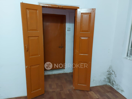 1 BHK Flat In Pasayadan Apartment Building No 13 for Rent  In Lokmanya Nagar