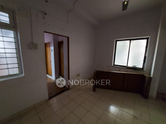 1 BHK Flat In Pasayadan Apartment Building No 13 for Rent  In Lokmanya Nagar