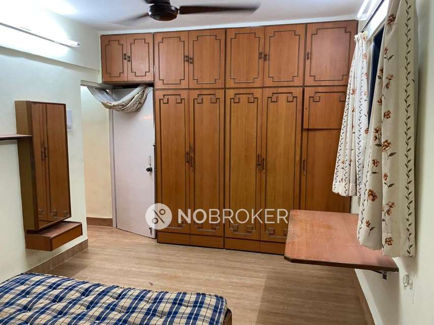 2 BHK Flat In Anuprita Housing Society for Rent  In Andheri West
