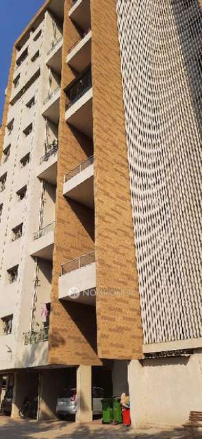 1 BHK Flat In Aqua Blue B Wing for Rent  In Bhaktivedant Swami Marg