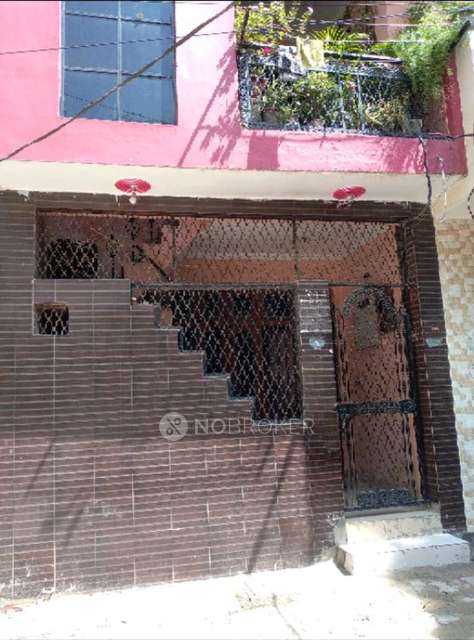 1 BHK Flat for Rent  In Sector 28
