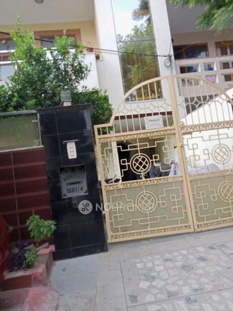 2 BHK House for Rent  In  Sector 4
