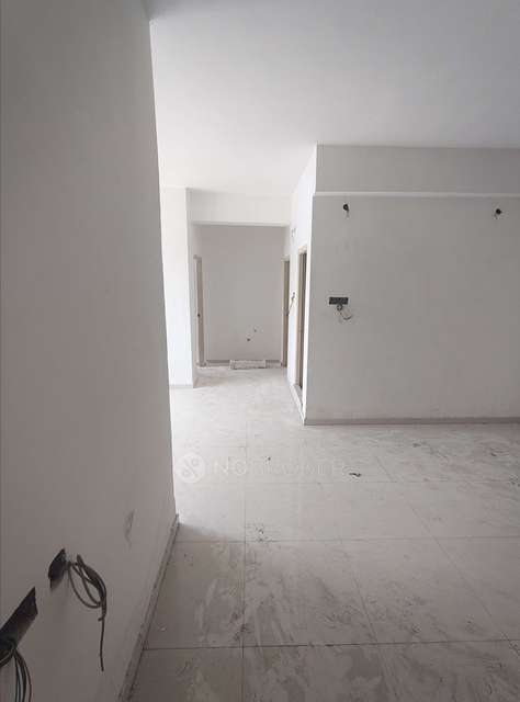 2 BHK Flat In Svs Oracle For Sale  In Narepally