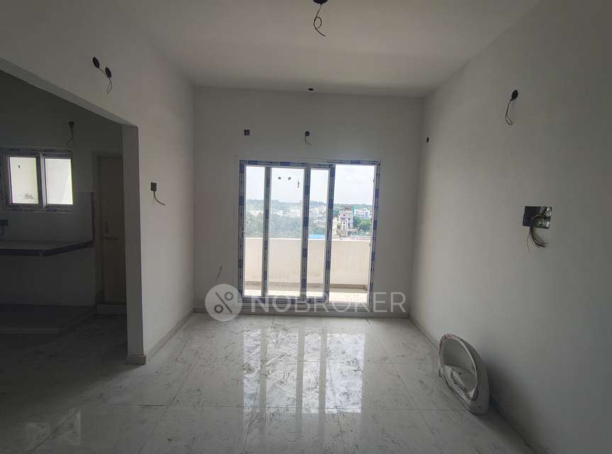 2 BHK Flat In Svs Oracle For Sale  In Narepally