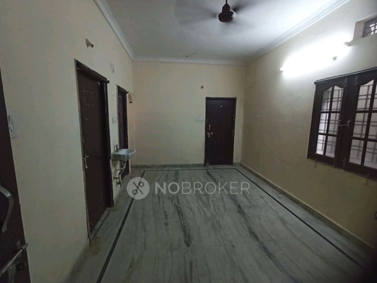2 BHK Flat In Thakurs Basera, Narsimha Basti for Rent  In Narasimha Basthi, New Nallakunta