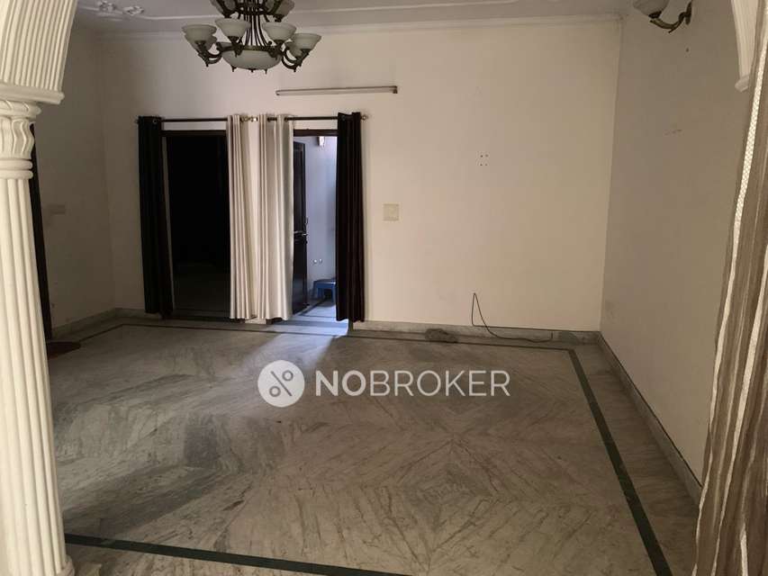 3 BHK House for Rent  In Sainik Colony, Sector 49