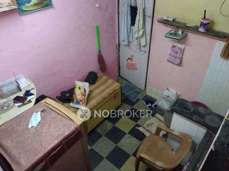 1 RK House For Sale  In Khar East