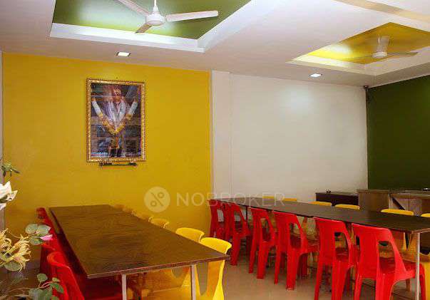 PG for Girls in Deccan Gymkhana