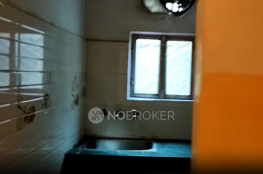 1 BHK Flat In Standalone Building  for Rent  In Deoli Gaon Nai Basti, Sangam Vihar