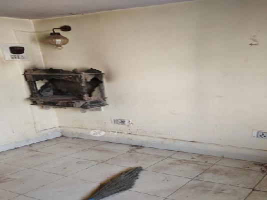 1 BHK Flat In Malhar Building For Sale  In Thane West