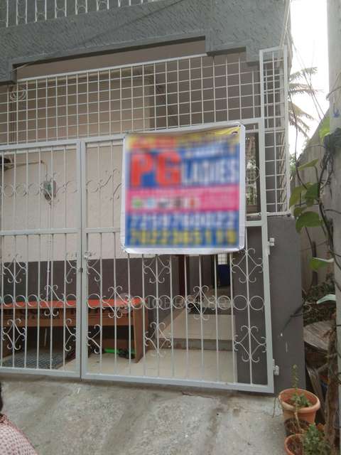 PG for Girls in Koramangala