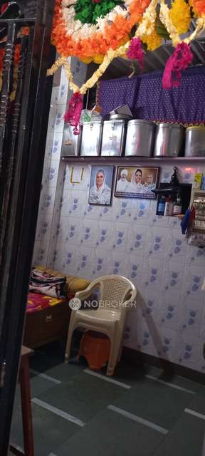 1 RK House For Sale  In Dahisar East