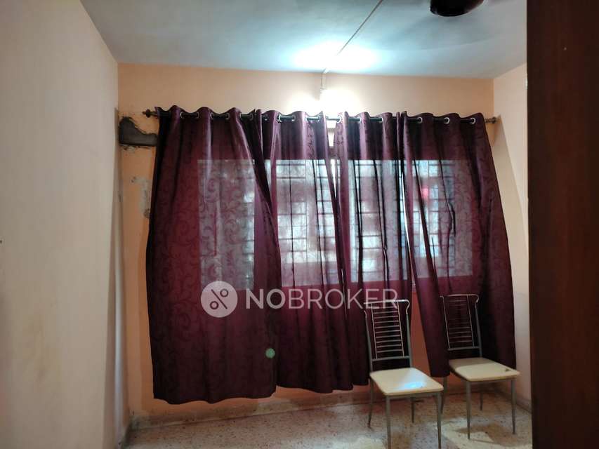 1 RK Flat In Desire Chs , Kurla West for Rent  In Kurla West