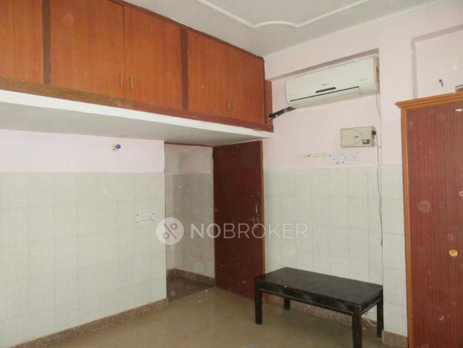 Apartment DLF Phase 3, Sector 24 Rent WITHOUT BROKERAGE Fully