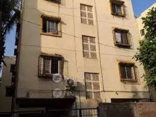 1 RK Flat In Rajdhani Complex  for Rent  In Mangawadi