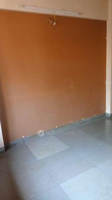 1 BHK Flat In Bauchraji Niwas For Sale  In Raviwar Peth