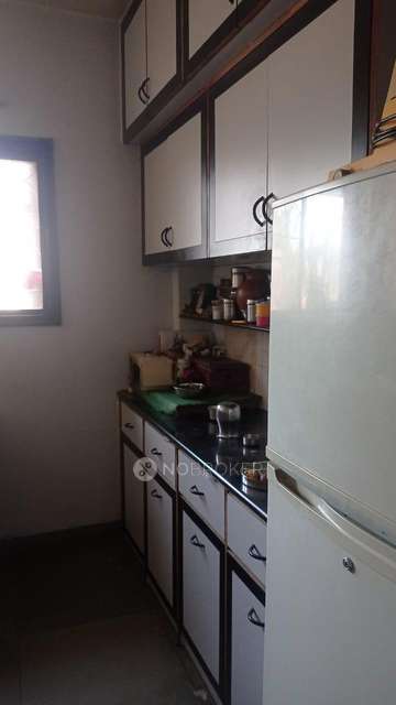 1 BHK Flat In Bauchraji Niwas For Sale  In Raviwar Peth