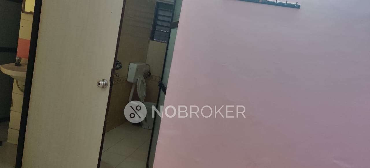 2 BHK Flat In Rishikesh Chs For Sale  In Kamothe, Panvel