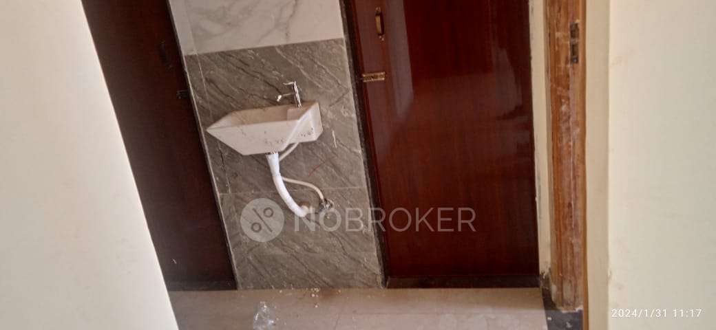 2 BHK Flat In Rishikesh Chs For Sale  In Kamothe, Panvel