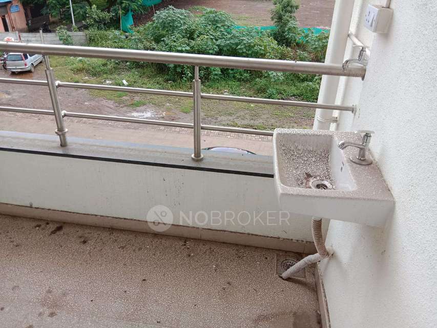 1 BHK Flat In Vaishnavi Complex for Rent  In Katraj