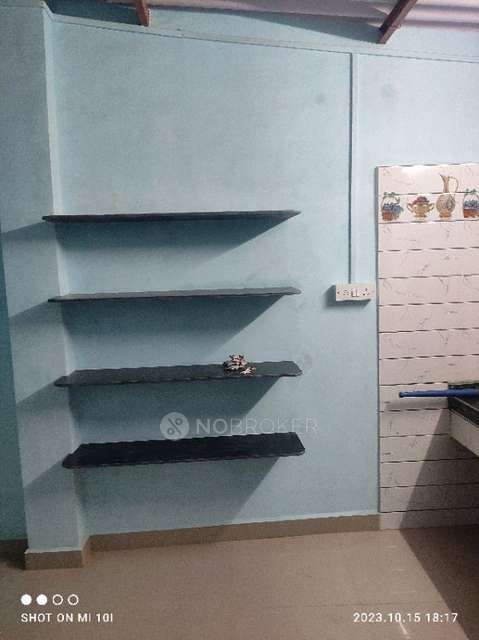 1 BHK Flat For Sale  In Vile Parle