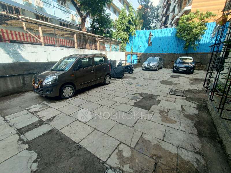 1 BHK Flat In Dwarkesh Niketan Chs For Sale  In Kandivali West