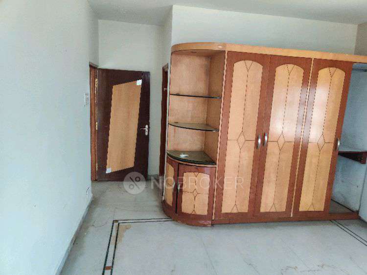 2 BHK Flat In Royal Arcade for Rent  In Padmarao Nagar