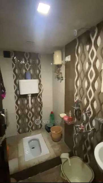 2 BHK Flat In Unique Heights Chs For Sale  In Mahim &#40;west&#41;