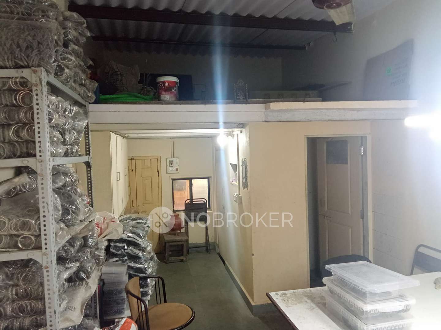 Office Space for Rent in Malad West, mumbai for Rs. 16500 Per Month