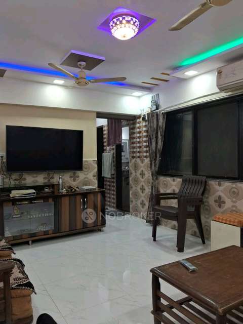2 BHK Flat In Vrindavan Radha Chs For Sale  In Naigaon East