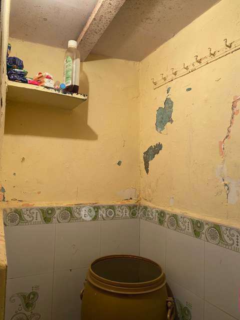 1 RK House For Sale  In Anandwadi