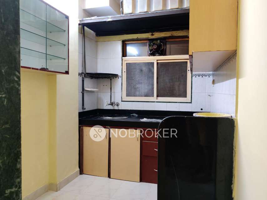 2 BHK Flat In Agarwal Krish Garden For Sale  In Nalasopara West
