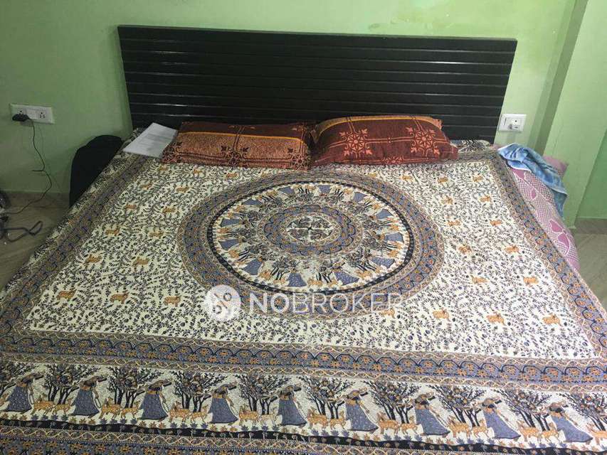 PG for Boys in Lajpat Nagar 4