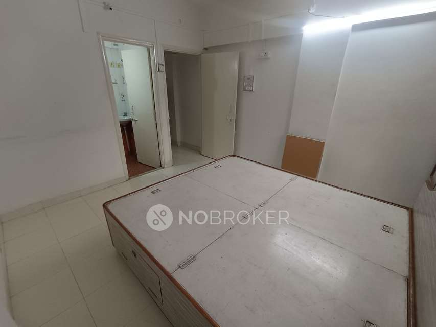 2 BHK Flat In D S Shubham Apartment for Rent  In Dhanori