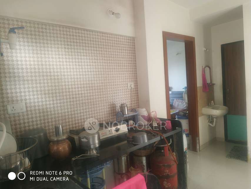 1 BHK Flat In Pratham Co-operative Housing Society Ltd. for Rent  In Hadapsar