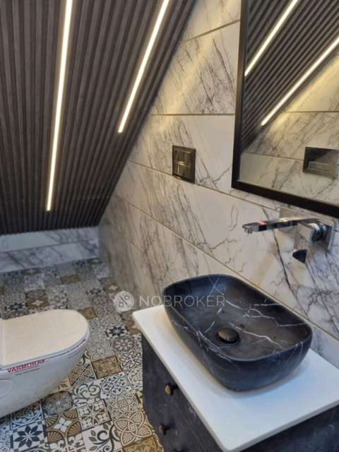 3 BHK Flat In East Patel Nagar  For Sale  In Patel Nagar