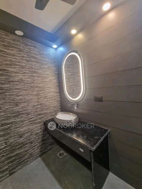 3 BHK Flat In East Patel Nagar  For Sale  In Patel Nagar