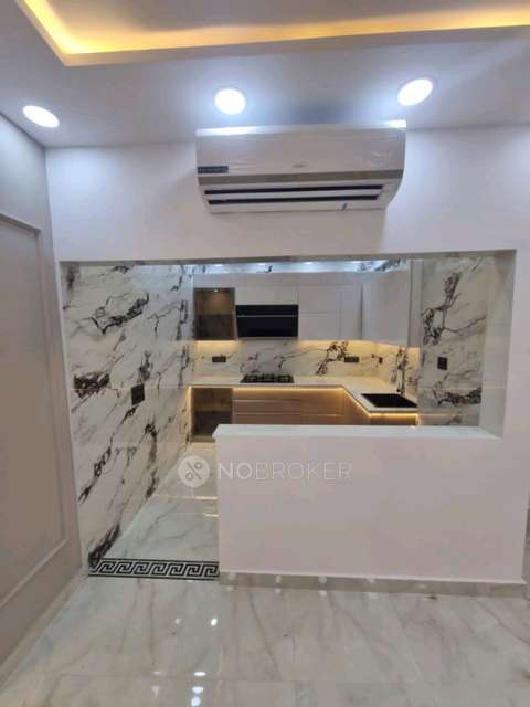 3 BHK Flat In East Patel Nagar  For Sale  In Patel Nagar