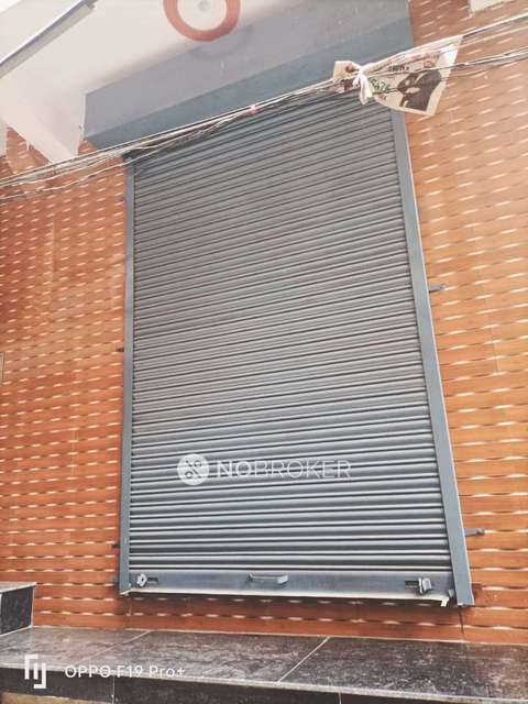 Shop in Deepak Vihar, Noida for sale 