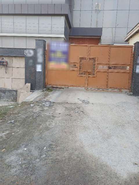 Commercial Property in Sector 80, Noida for Rent 