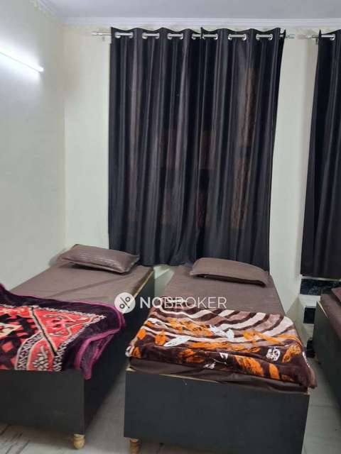 PG for Girls in Janakpuri